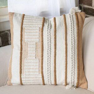 Hand Woven Tierra Pillow